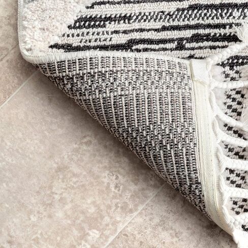 nuLOOM Journey Shaggy Checkered Tiles Tassel Runner Rug, 2' 8" x 8', Grey in Saudi Arabia