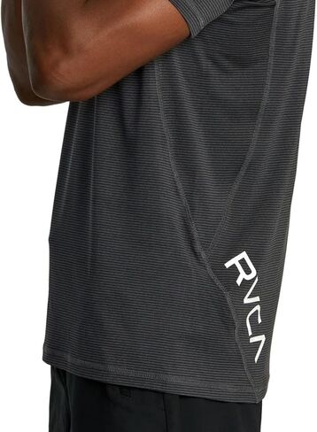 فتحة تهوية رياضية للرجال من RVCA مخططة Ss in Kuwait