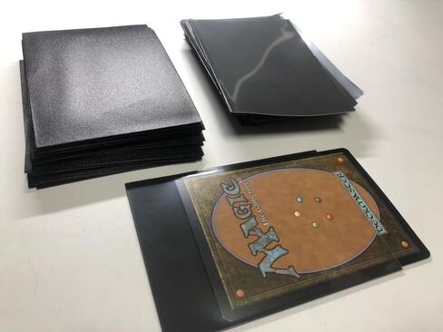 Black Matte Card Sleeves for MTG, 600 Pieces Perfect Fit Standard Card Sleeves for Trading Card Sports Cards Baseball Cards TCG Magic, Card Protector for Mini Photo, Sturdy and Nice Shuffling in Kuwait