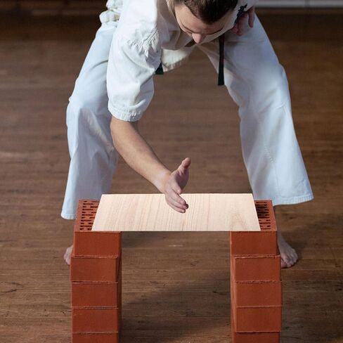 Garneck 10pcs Karate Boards for Breaking Taekwondo Rebreakable Boards Martial Arts Plank Boards Sport Training Equipment Professional Wooden Kick Boards for Kids Adult Practice Performing in Saudi Arabia