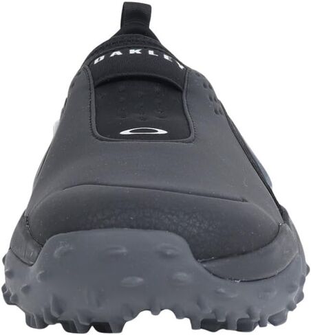 Oakley Men's Edge Icon Sneaker in Saudi Arabia