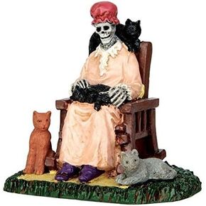 Lemax Spooky Town Former Cat Lady # 62428