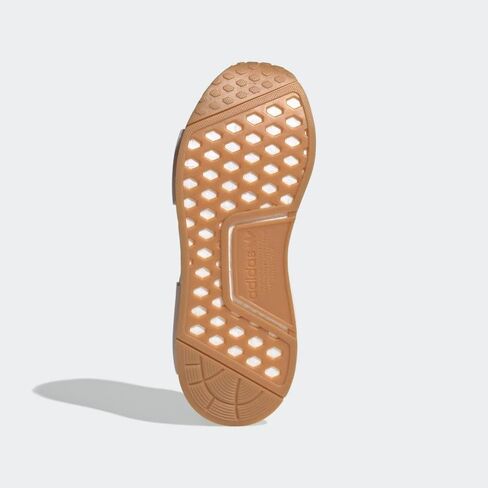 حذاء رياضي NMD_r1 للسيدات من adidas، Wonder Quartz/Earth Strata/Super Pop، 5.5 in Saudi Arabia
