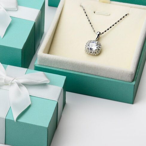 علبة هدايا مجوهرات مخملية من Oirlv بعقدة على شكل فيونكة in Kuwait