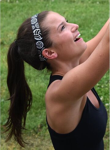 عصابة رأس للفتيات من Sweaty Bands - عصابة شعر رياضية مبطنة بالمخمل غير قابلة للانزلاق - كرة طائرة لقد تم خدمتك in Kuwait