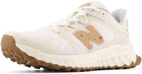 New Balance Women's Garoé Sneaker in Saudi Arabia