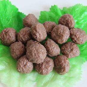 10 Pcs Artificial Beef Meatballs Lifelike Meatballs Model Simulation Beef Ball Prop Artificial Food Display for Kitchen Home Party Decorations