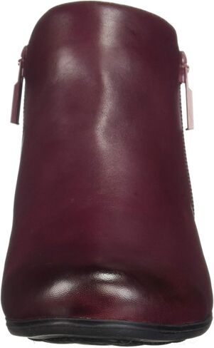 Trotters Women's Major Ankle Bootie, Dark Brown, 9.5 Narrow in Saudi Arabia