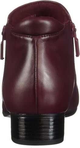 Trotters Women's Major Ankle Bootie, Dark Brown, 9.5 Narrow in Saudi Arabia