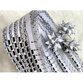 Patterned Paper Strips ~Froebel Stars, Weaving, Moravian, German Stars~ 50 strip pack~ (Peppermint, 3/4 inch)