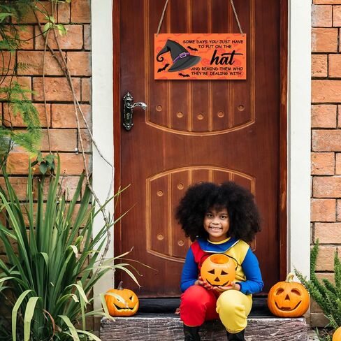 لافتة خشبية ريفية للهالوين، علامة الساحرة، قبعة الساحرة، علامات ترحيب خشبية معلقة، علامات لوحة للمنزل، المزرعة، الباب الأمامي، ديكور الحائط، الخريف، داخلي، خارجي، لوازم حفلات الهالوين 12 × 6 بوصات in Kuwait