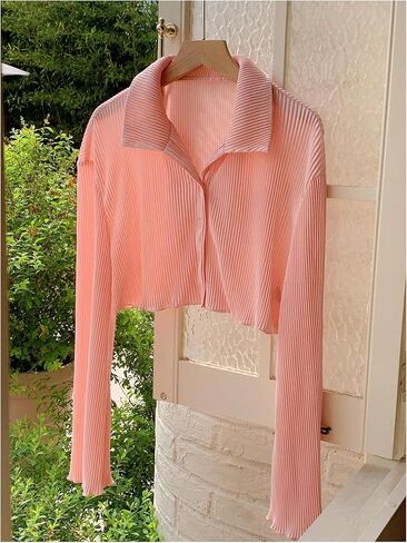 قمصان نسائية بأكمام طويلة وأزرار للأسفل، بلوزات قصيرة ذات ياقة غير رسمية، بلوزة مزينة بزخرفة الخس in Kuwait