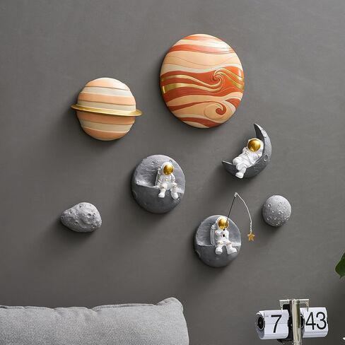 AWNR جدار الفن ديكور ثلاثي الأبعاد، ديكور الكوكب - 4 قطع جدار النظام الشمسي للتعليق على غرفة المعيشة، الحضانة، هدايا للأطفال in Kuwait