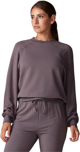TAVI NOIR Ease Crew Sweatshirt in Saudi Arabia