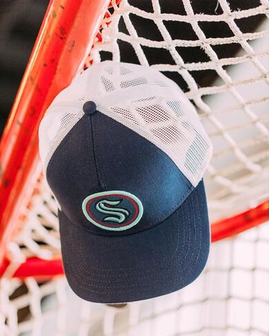 AMERICAN NEEDLE Valin NHL Hockey Team Adjustable Snapback Baseball Trucker Hat, Valin Collection in Saudi Arabia