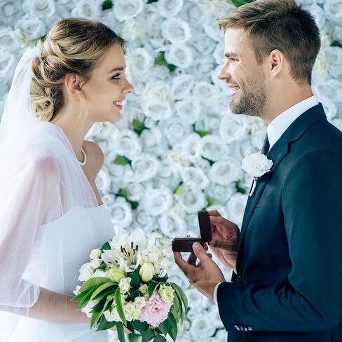 WantGor Velvet Ring Box, 3 Slots Jewelry Ring Gift Boxs Three Rings Holder Box Vintage Ring Display Case Jewelry Organizer for Wedding Ceremony Proposal Engagement (Olive Green) in Kuwait