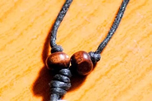 Sea Turtle Necklaces - Hawaiian Surfing Chokers (2 Pc) Cool Cosplay Fashion Toys - White and Brown Bone Pendant - Beaded Rope Chain - Adjustable Necklace in Saudi Arabia