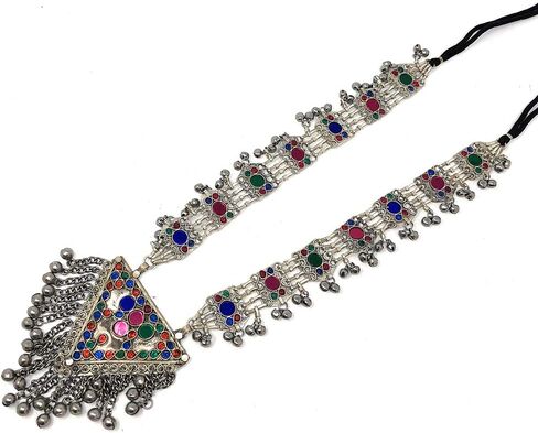 قلادة على شكل مثلث من Duel On Jewel قبلية أفغانية مصنوعة من أجراس ناعمة معدنية مطروقة وأحجار متعددة الألوان للنساء in Kuwait