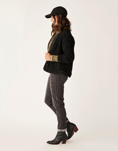 سترة Posie Boucle النسائية من Carve Designs in Kuwait