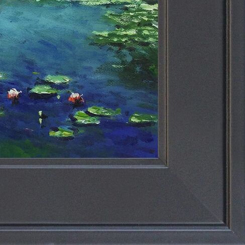 زنابق الماء من لا باستيش مع معرض أسود، 30.48 سم × 35.56 سم in Kuwait