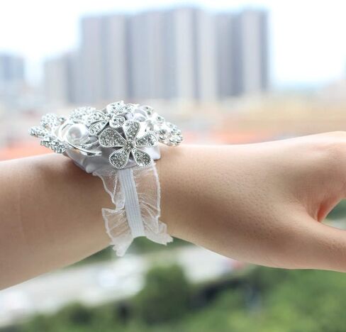 WANLIAN Wrist Corsage with Peal and Rhinestone Corsage and Boutonniere Set for Wedding,Prom,Party (Silver Gray，2 Pieces) in Saudi Arabia