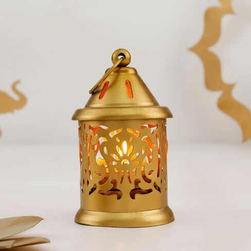 فوانيس صغيرة مصنوعة يدويًا من B H لحفلات الزفاف، قطع مركزية للطاولة، زينة فانوس صغيرة معلقة، فوانيس شموع للمنزل، زينة عيد الهالوين ورمضان وعيد الميلاد، فوانيس ذهبية (عبوة من قطعة واحدة) in Saudi Arabia