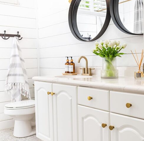 Laurel&Vine Quality Ribbed Glass Vase Set with 20 Realistic Pink Artificial Tulips Flowers. Modern Fluted Clear Vase with Faux Tulips. Entryway Living Room, Dining Table, Shelf, Office Decor Wedding in Kuwait