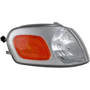 TYC Right Turn Signal/Parking Light Compatible with 2002-2006 Chevrolet Avalanche