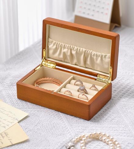 صندوق مجوهرات من الخشب الصلب منظم صندوق حلية عتيق مع أغطية أقراط وخواتم وقلائد تخزين (كريمي أبيض) in Kuwait