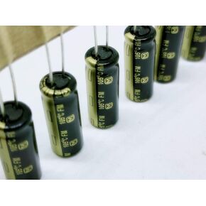 6PCS 330uF 35V Panasonic FM Audio Grade Ultra Low Resistance ESR 105 Degree high Temperature Capacitor 8x20 mm for high-end Audio