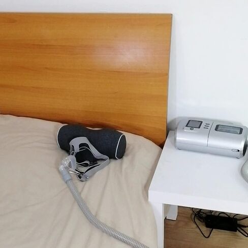 وسادة دعم CPAP المحمولة لمن ينامون على الظهر والجانب - وسادة إسفنجية الذاكرة مع غطاء قابل للغسل، صغيرة الحجم مثالية للسفر (صغير، رمادي) in Kuwait