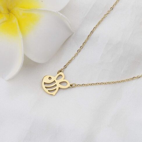 bobauna Bumble Bee Pendant Necklace Honeybee Insect Jewelry Gift For Beekeeper Bee Lover Gardener in Saudi Arabia