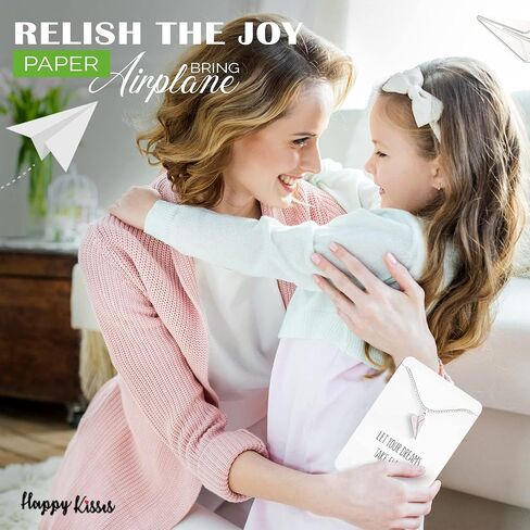 قلادة Happy Kisses الورقية على شكل طائرة - قلادة ساحرة على شكل طائرة لطيفة للحالمين والمسافرين - بطاقة رسالة - دع أحلامك تطير in Kuwait