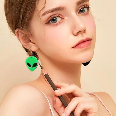 yueton 1 Pair of Fashion Funny Cool Neon Green Alien Head Pendant Dangle Drop Earrings Novelty Personalized Cute Cartoon Spaceman Alien Earrings Creative Unique Punk Acrylic Earrings Rave Earrings in Saudi Arabia