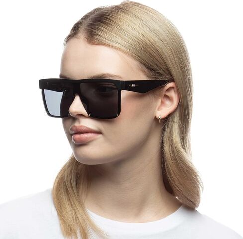 نظارات شمسية لو سبيكس ليوم الثلاثاء in Kuwait