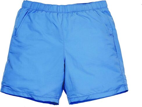Mens Water Short in Saudi Arabia