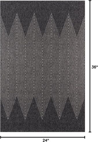 Momeni Rugs Como Contemporary Geometric Indoor Outdoor Area Rug, 7'10" x 10'10", Charcoal in Saudi Arabia