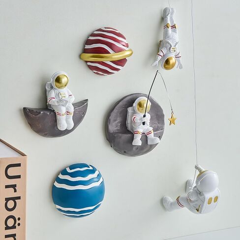Creative Astronauts Wall Sculpture Decor 3D Background Wall Decor Outer Space Man Wall Decorations for Living Room Bookshelf Bedroom Home Play Room Decoration, Space Themed Gifts in Saudi Arabia