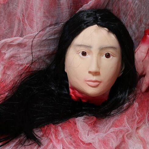 AngryMonkey Halloween Hanging Severed Head Decoration,Scary Bloody Cut Head Corpse Realistically Latex Head Prop in Saudi Arabia