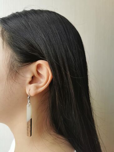 Boho Dangling Statement Earrings Simple Chic Wooden Earrings, Resin Geometric Bar Pendant Wood Earrings in Saudi Arabia