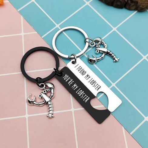 Heigebi Couple Gifts for Boyfriend Girlfriend Keychain Husband Wife Valentine's Day Anniversary Birthday Christmas Presents in Kuwait