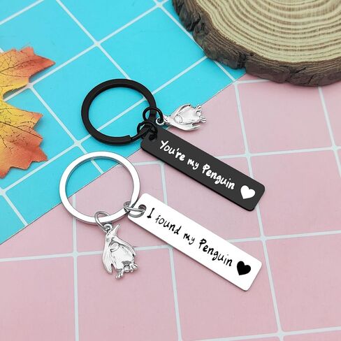 Heigebi Couple Gifts for Boyfriend Girlfriend Keychain Husband Wife Valentine's Day Anniversary Birthday Christmas Presents in Kuwait