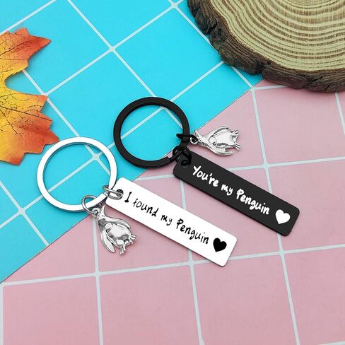 Heigebi Couple Gifts for Boyfriend Girlfriend Keychain Husband Wife Valentine's Day Anniversary Birthday Christmas Presents in Kuwait