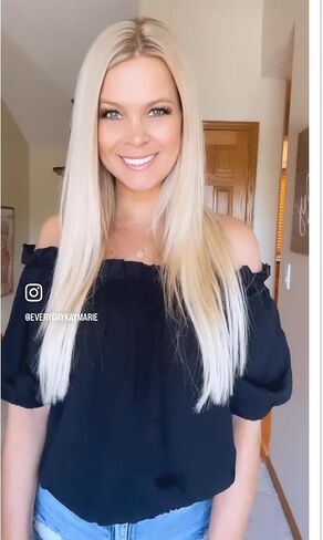 ELESOL بلوزة نسائية بدون أكتاف مكشكشة وعصر النهضة بوهو فلاحي بلوزة قرصان سموكد in Kuwait