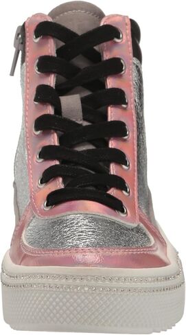 Quirky Sneaker in Saudi Arabia