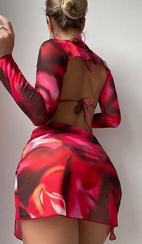 طقم بيكيني مكون من 4 قطع، ملابس سباحة ذات قصة عالية وملابس سباحة هالتر مع بلوزة وتنورة بأكمام طويلة in Kuwait