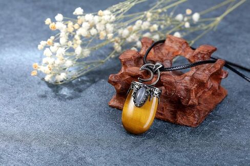 MANIFO Natural Quartz Crystal Stone Necklace Reiki Healing Gemstone Pendant Necklace Jewelry for Women Men in Saudi Arabia