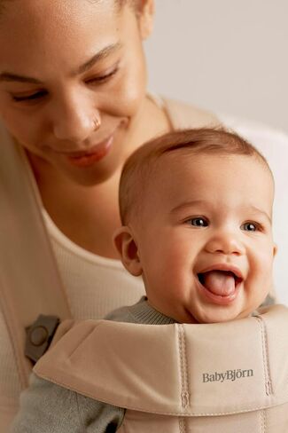 BabyBjörn حاملة أطفال صغيرة، منسوجة، وردي فاتح in Kuwait