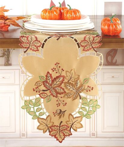 مفرش طاولة GRANDDECO لعيد الشكر مقاس 13X54 مع أوراق القيقب لعشاء الخريف العائلي وديكور المطبخ المنزلي وعيد الميلاد والتجمع (مفرش طاولة 13X54، النمط 1 - بني فاتح) in Kuwait