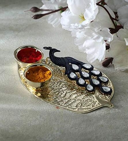 مجموعة Itiha Peacock مكونة من 12 حامل هالدي كومكوم لهدايا الإرجاع (3.5 بوصة لكل منها) in Kuwait